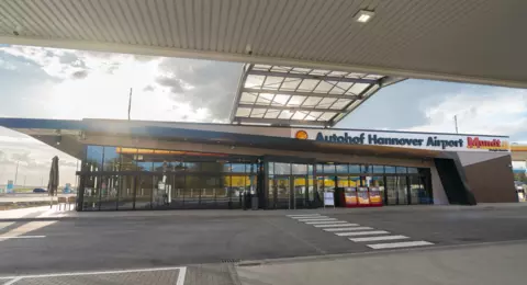 Autohof Hannover Airport